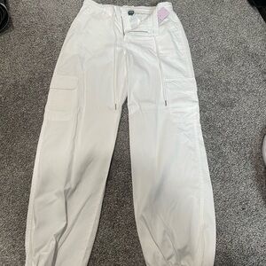 Target women’s white jogger pants